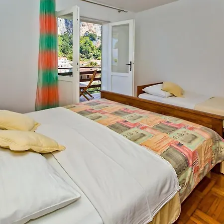 Mateljan * Zastražišće