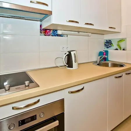 Mateljan * Zastražišće