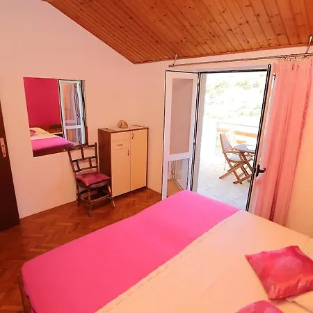 Mateljan Apartment Zastrazisce