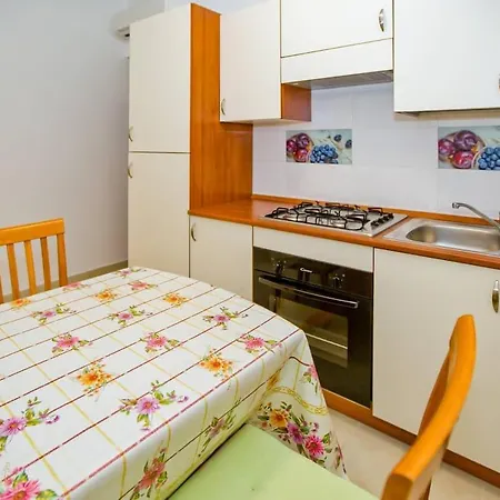 Apartment Mateljan *