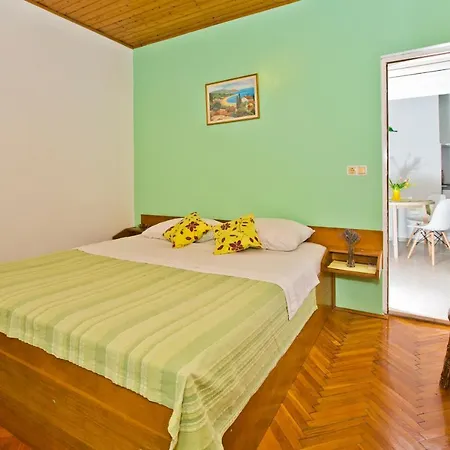 Mateljan Apartment *