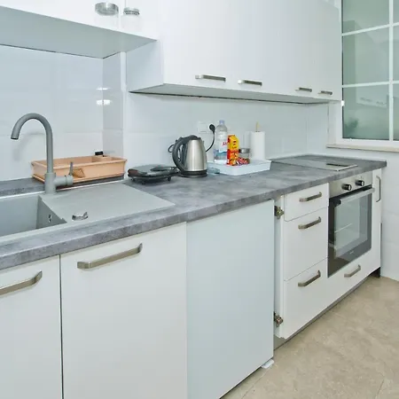 Mateljan Zastražišće