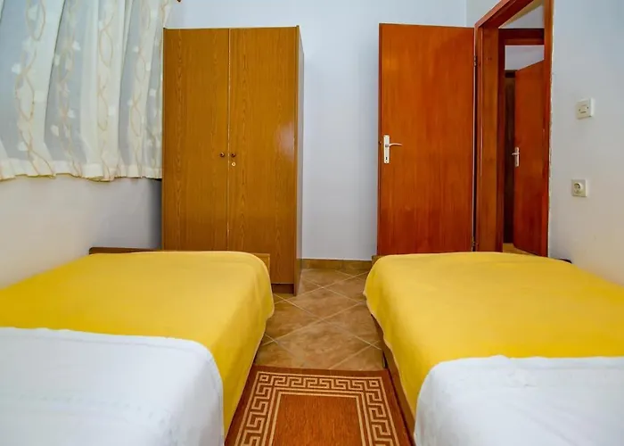 Mateljan Апартаменты