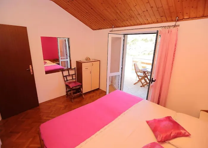 Mateljan Апартаменты Zastrazisce