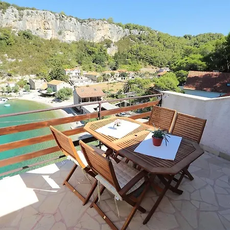 Mateljan Zastražišće